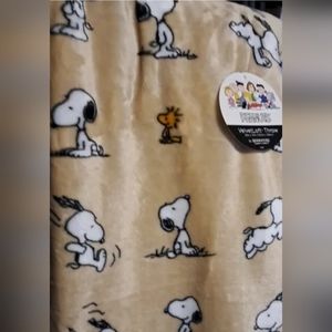 Peanuts Snoopy Berkshire Velvet Soft Throw Blanket 50"x70" SNOOPY WOODSTOCK